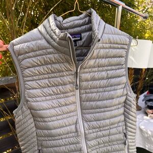 Patagonia vest